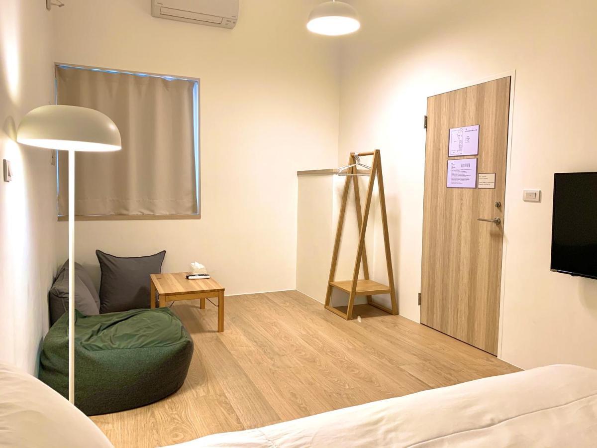 小巷旺宅 X 旺福 Appartement Tainan Kamer foto