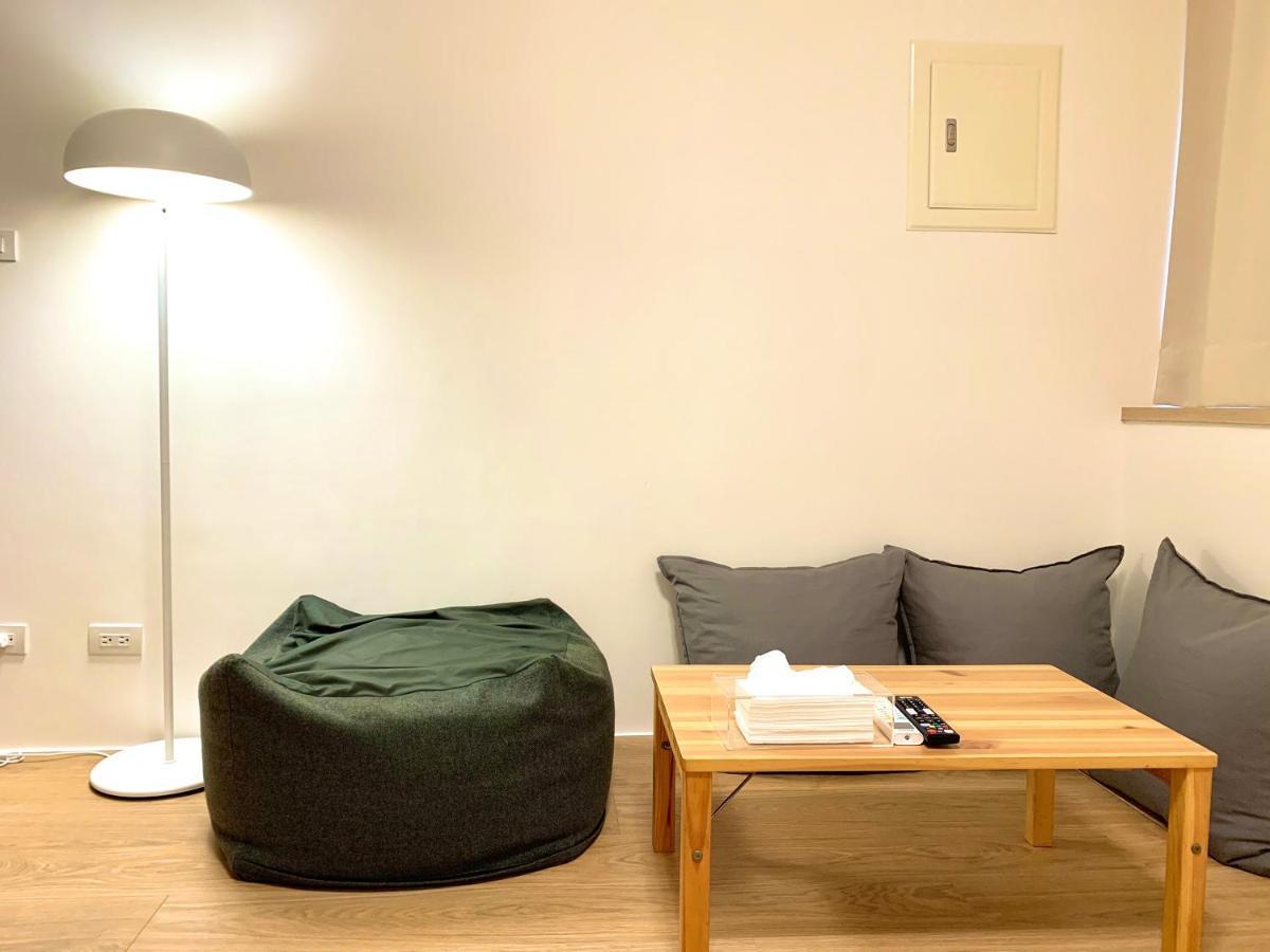 小巷旺宅 X 旺福 Appartement Tainan Kamer foto