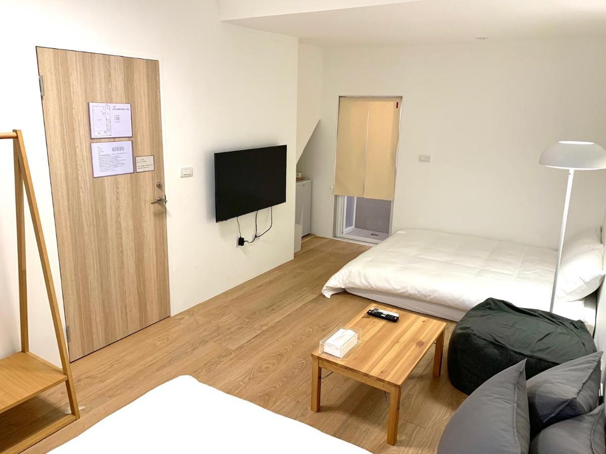 小巷旺宅 X 旺福 Appartement Tainan Kamer foto